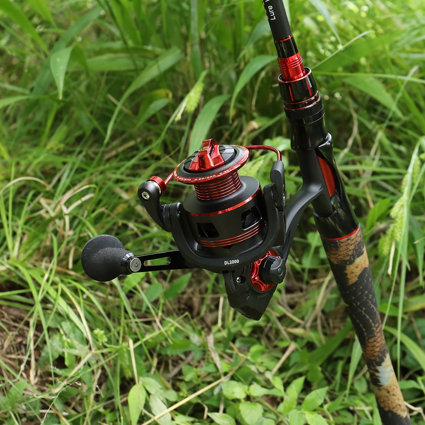 Sougayilang Four-Section Carbon Fiber Rod and Spinning Reel Combo