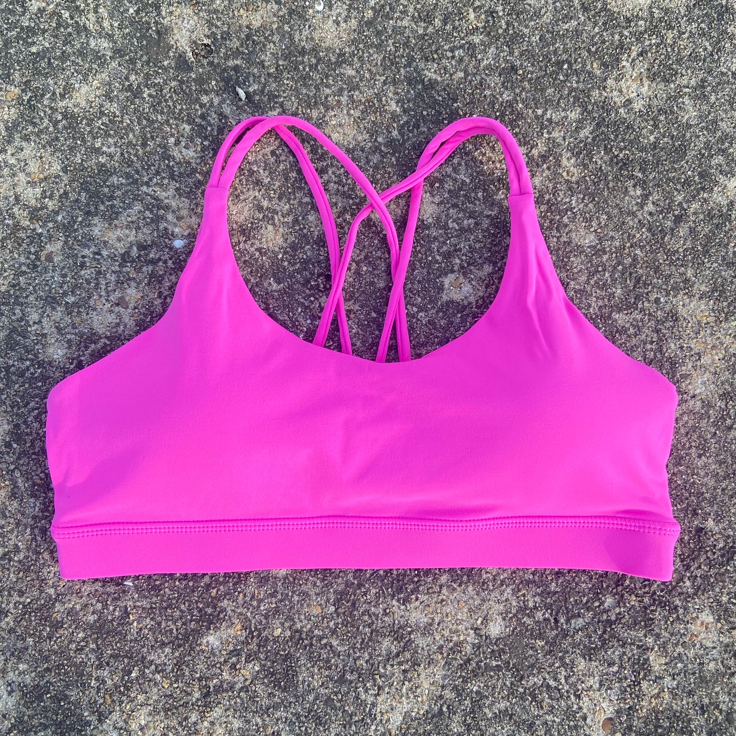 CN Women's Sports Bra With Chest Pad For Gym Yoga